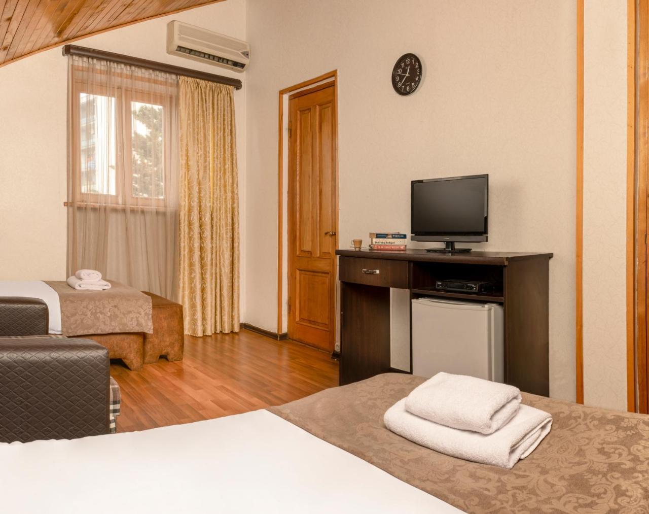 Valeria Hotel Tbilisi Exterior photo